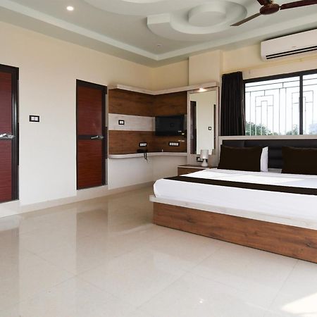 Hotel O Nilmadhab International 타라피트 외부 사진